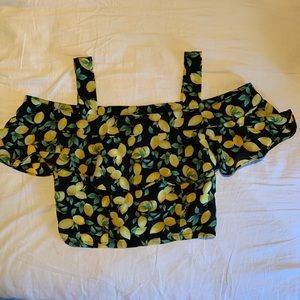 LF Lemon Print Cold Shoulder Ruffle Crop Top 🍋